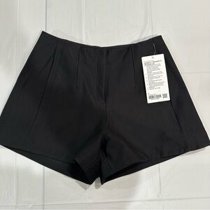 Lululemon Utilitech Relaxed-Fit High-Rise Shorts